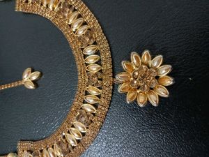 Necklace Set