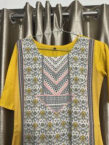 Stylish Yellow Printed Kurta