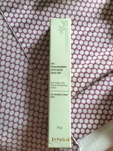 Ayugai 5% Neemabadam Anti-Acne Spot Gel