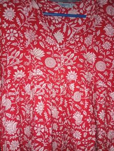 Vibrant Red Floral Print Kurta Top