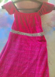 🔥silim women ke liye perfect secuqn Ethnic Gown💕