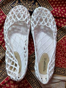 Women's White Lattice Ballet Flats