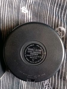 Mac highlighter and bobbi brown lipstick