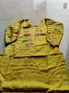 Embroidered Yellow Kurta