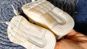 Stylish White Mesh Sneakers