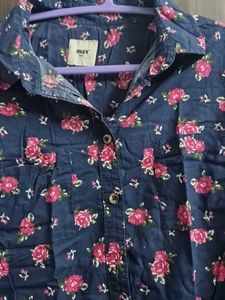 Blue Floral Print Button-Up Shirt