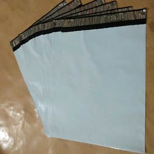 25 Pcs (6*8) Courier Bags