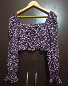 H&amp;M Floral Square Neck Puff Sleeve Top