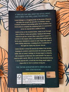 Verity by Colleen Hoover - Bestseller Novel