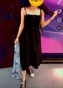 Flowy black Maxi Dress