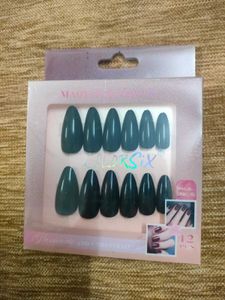 Artificial Nails - Black