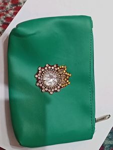 pouch 👝