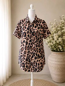 Sale Brand New Shein Leopard Print Shirt 👕😍