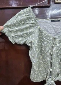 Trendy Top