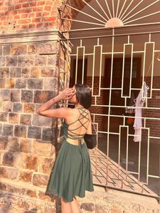 Chic Backless Green Mini Dress