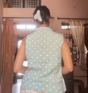 Lightweight Polka Dot Sleeveless Top