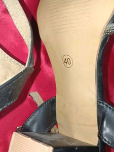 Stylish Black Heels with Embellished Straps