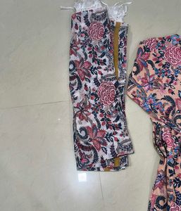 Floral Kurta Set(L)
