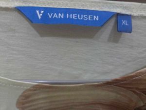 Van Heusen Cream Floral Print Puff Sleeve Top