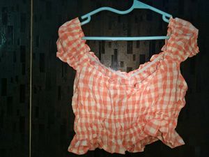H&amp;M cute Gingham Off-Shoulder Crop Top