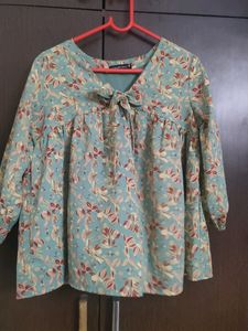 Girls Tops