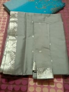 Silk Saree Pista Green Colour