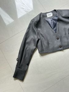 Chic Grey Cropped Blazer Jacket