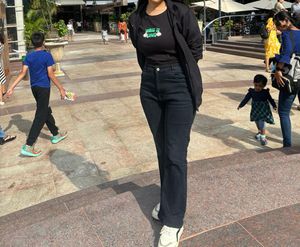 Black "Take It Easy" Graphic Tee