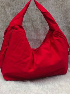 pintresty  Red ♥️ Spacious Tote Bag
