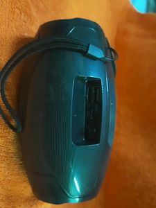 💥 Flashlight With Wireless Bluetooth Speaker Pack Of 1