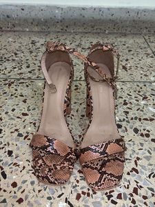 Cheetah Print Wedges