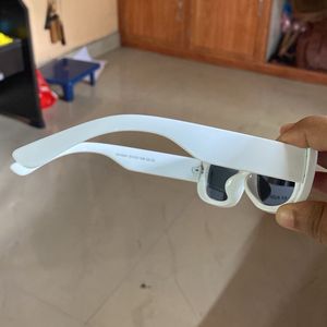 White Rectangle Sunglasses