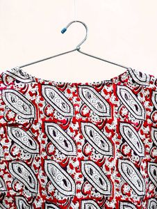 Red &amp; White Paisley Print Kurta Top
