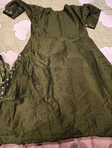 Green Embroidered Kurta Set