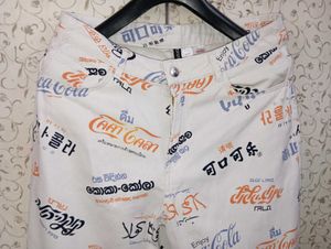 H&amp;M COCA COLA LOGO PRINTED DENIM