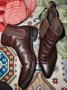Stylish Brown Leather Ankle Boots