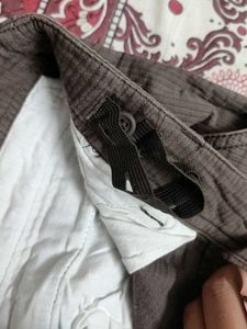 Cargo tracking pants