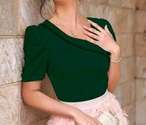 Elegant Emerald Green Puff Sleeve Top