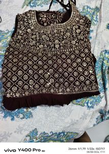Gown with dupatta and  Dress acchi condition mein