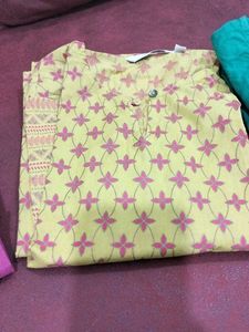 Embroidered Kurta 3 combo kurti it's new