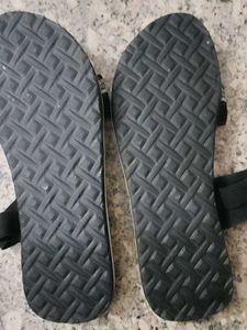 Stylish Black Flat Sandals