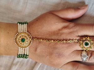 Stunning Hand Harness &amp; Ring Set