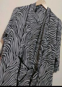 Grey Printed Shrug For Girl Or Woman 38 Bust
