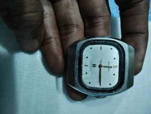 Vintage Allwyn Analog Wrist Watch