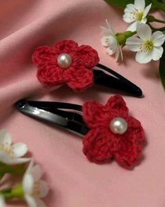 Crocheted Flower Hair Clips Set