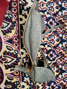 Golden Heels