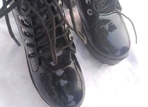 Glossy Black Platform Heel Ankle Boots