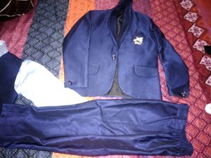 A pent Coat For Boys