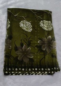Elegant Floral Print Saree
