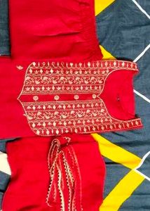 Elegant Pink Embroidered Kurti Set.  size- M